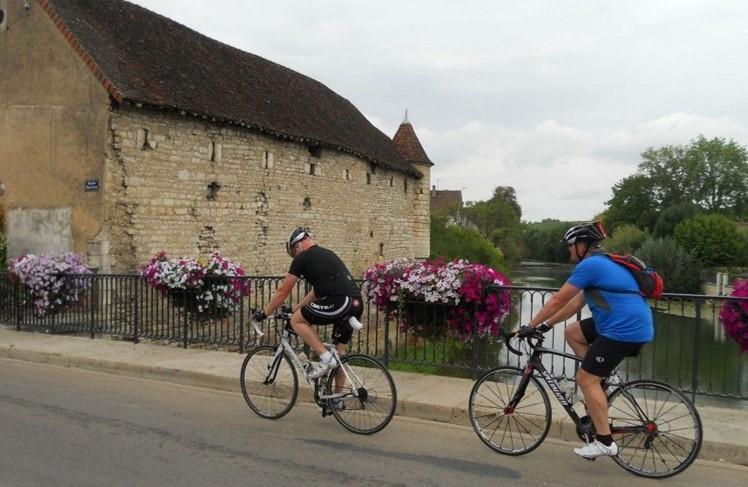 paris to nice cycle 2020